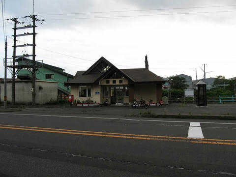 御崎駅駅舎